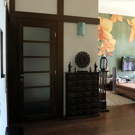 Hip Panorama Apartment *
